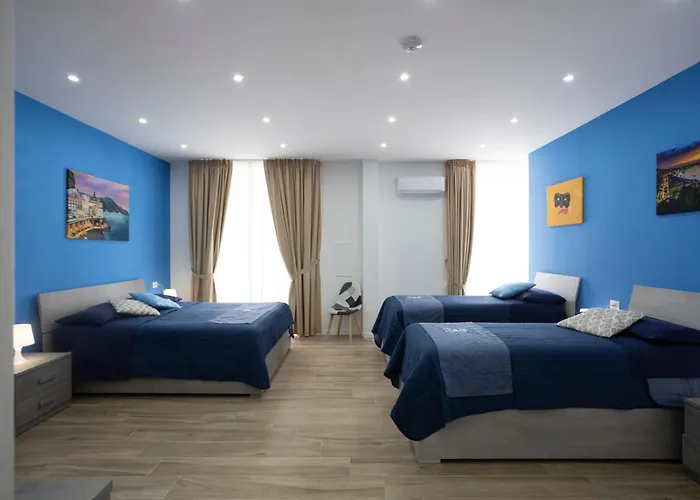 Giuly Suites & Rooms Napoli